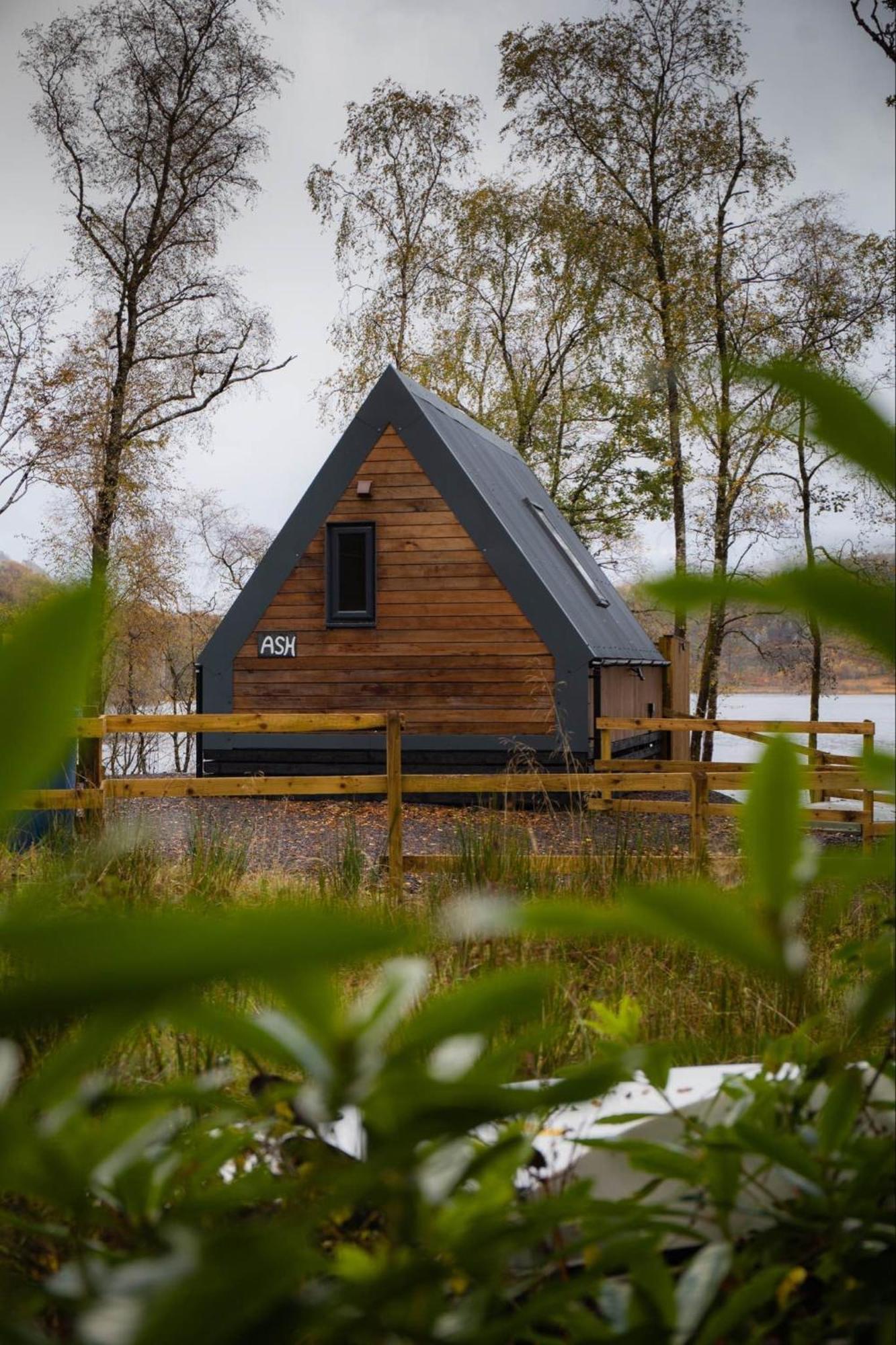 Glenfinnan Retreats Exterior photo
