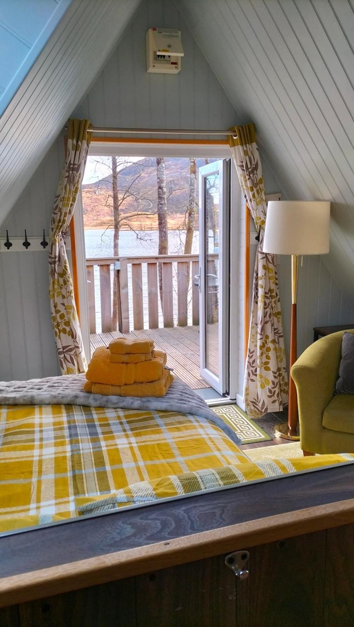 Glenfinnan Retreats Exterior photo